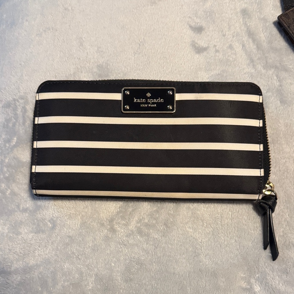 Kate Spade Black and Cream Striped Wallet